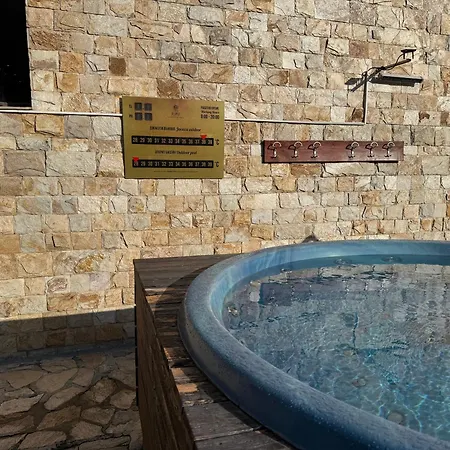 Donna Sveti Spas *